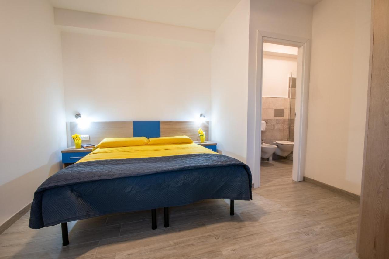 拉卡勒塔 Bed & Blu酒店 外观 照片