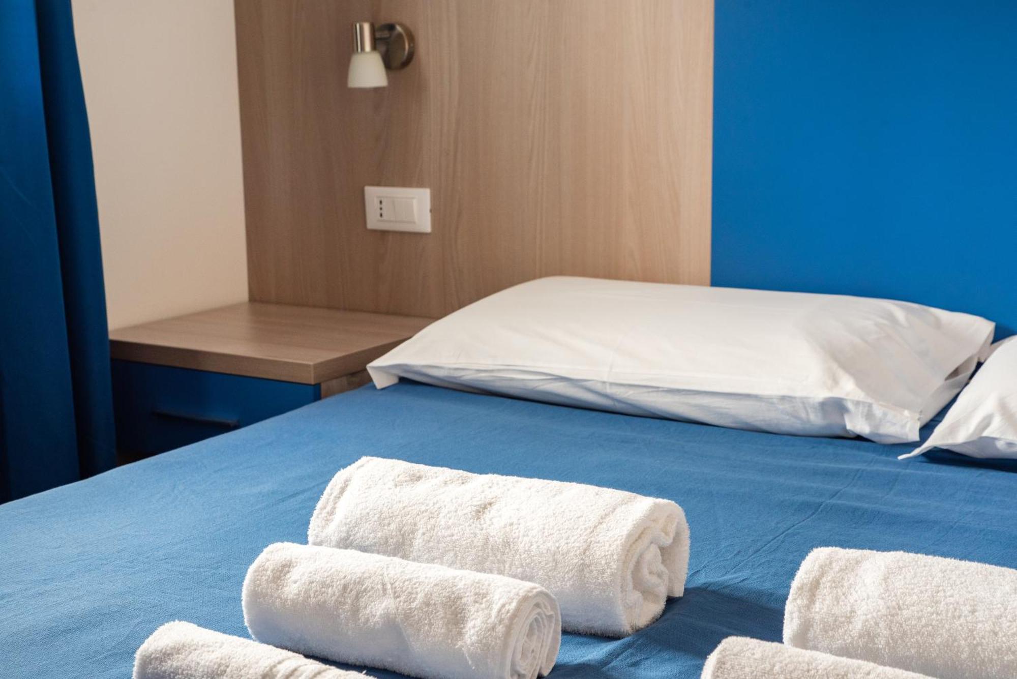 拉卡勒塔 Bed & Blu酒店 外观 照片